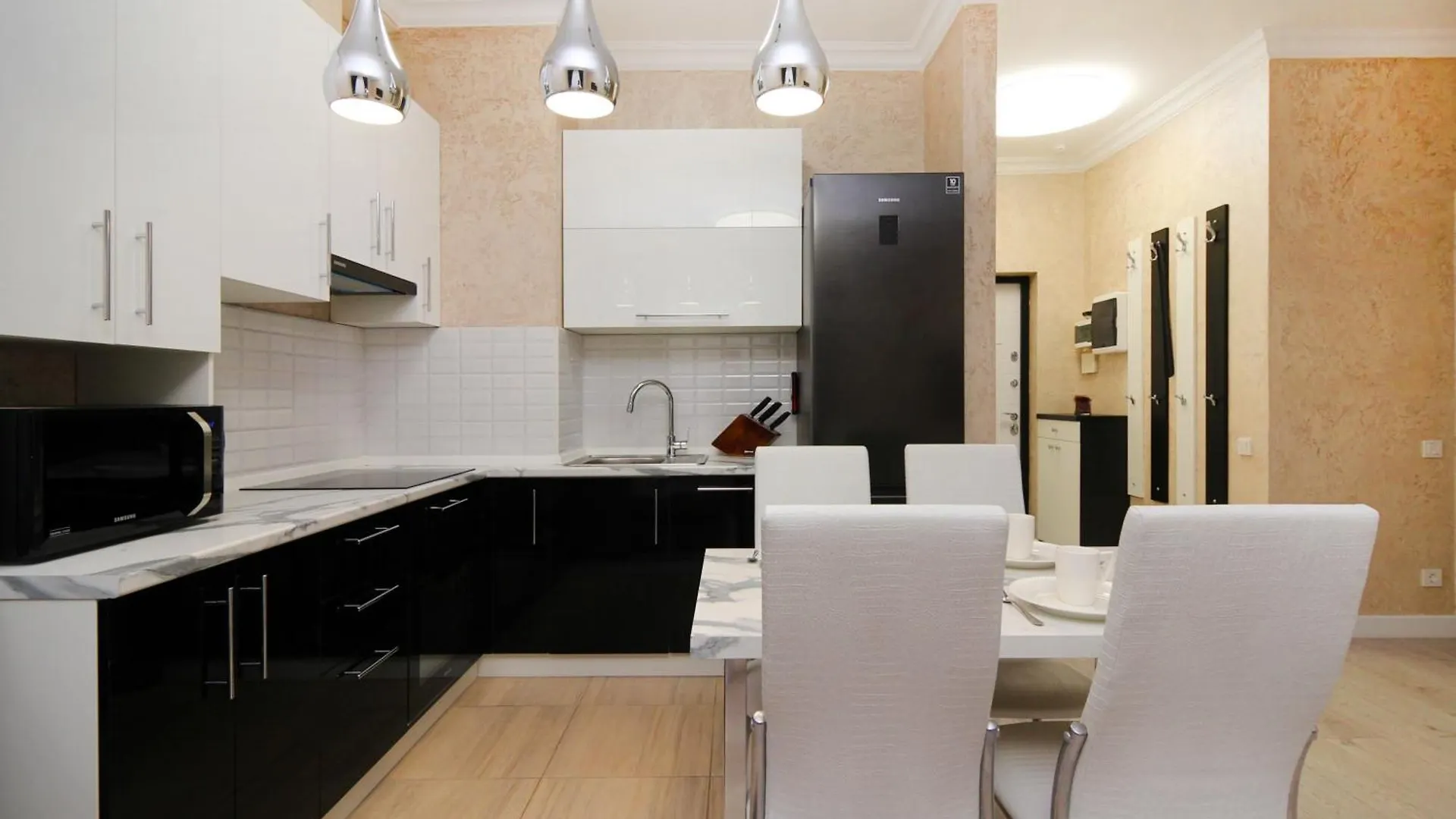 204 Современные Апартаменты В Престижном Районе Almaty Apartment